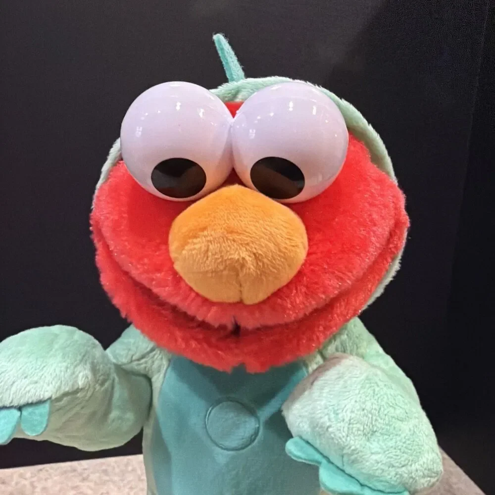 Sesame Street Tickle Me Elmo Dino Dinosaur Stomp Dancing Plush 13
